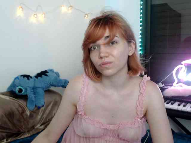 olivka-flower Live Webcam on BongaCams
