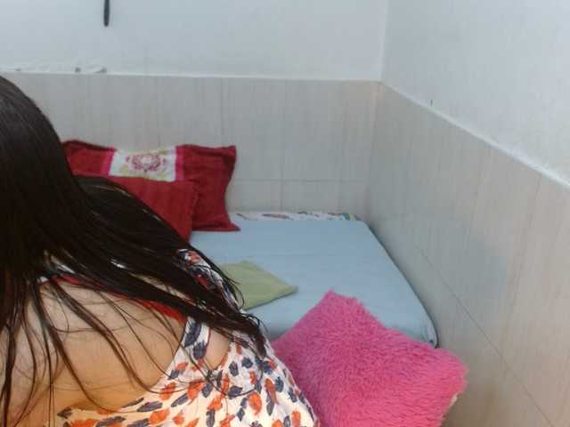 Karolcoott live cam on BongaCams