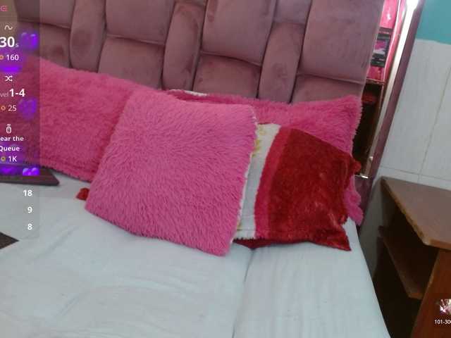 Karolcoott's BongaCams show and profile