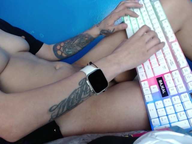magicjadee live cam on BongaCams