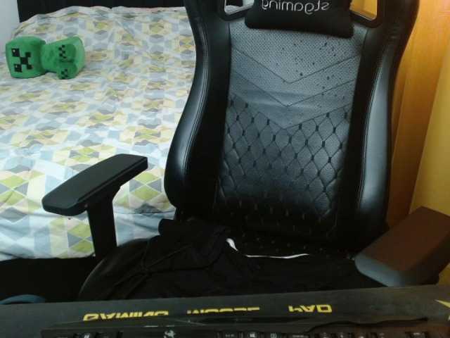 magicjadee live cam on BongaCams