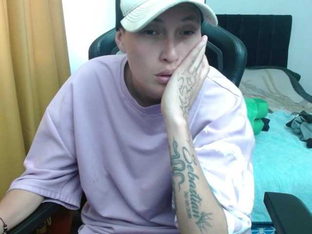 magicjadee live cam on BongaCams