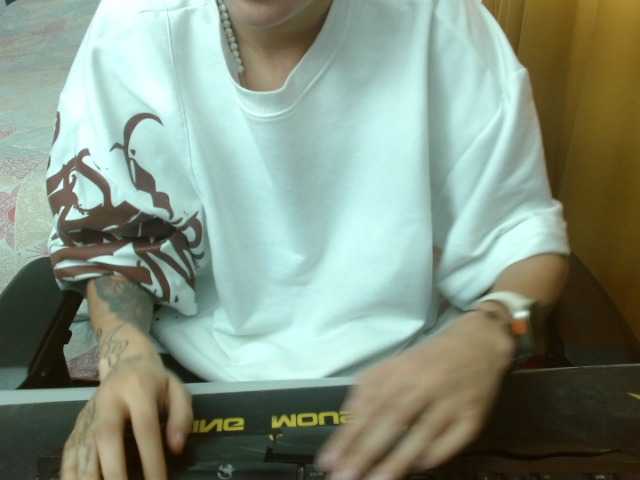 magicjadee live cam on BongaCams