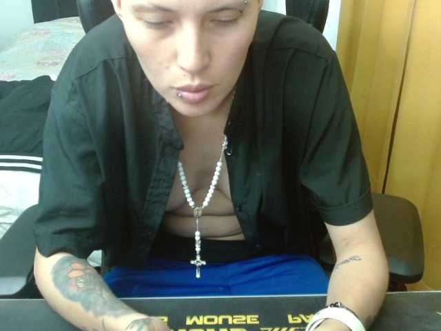 magicjadee live cam on BongaCams