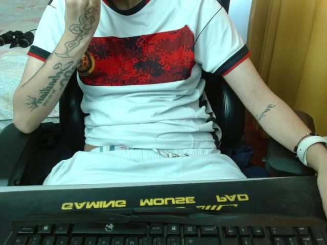 magicjadee live cam on BongaCams