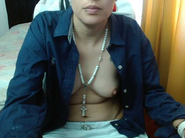 magicjadee live cam on BongaCams