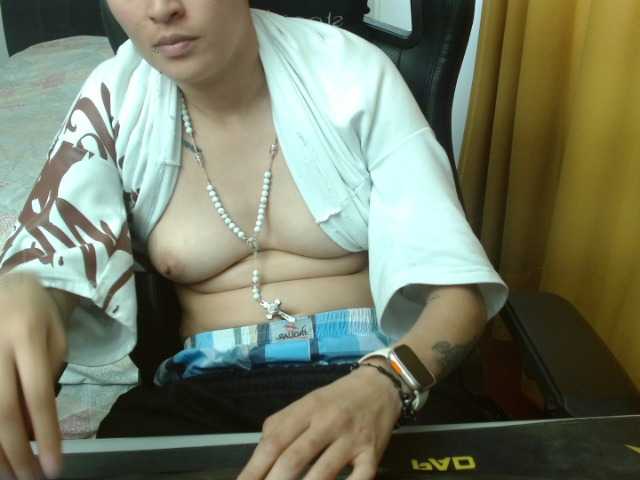 magicjadee live cam on BongaCams