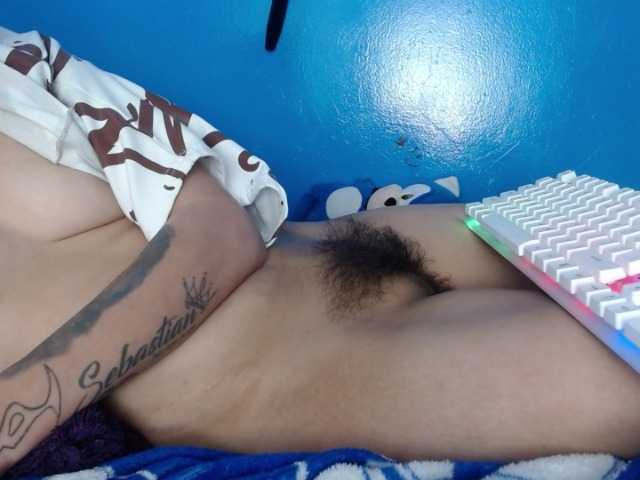 magicjadee live cam on BongaCams