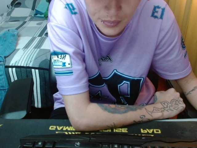 magicjadee live cam on BongaCams