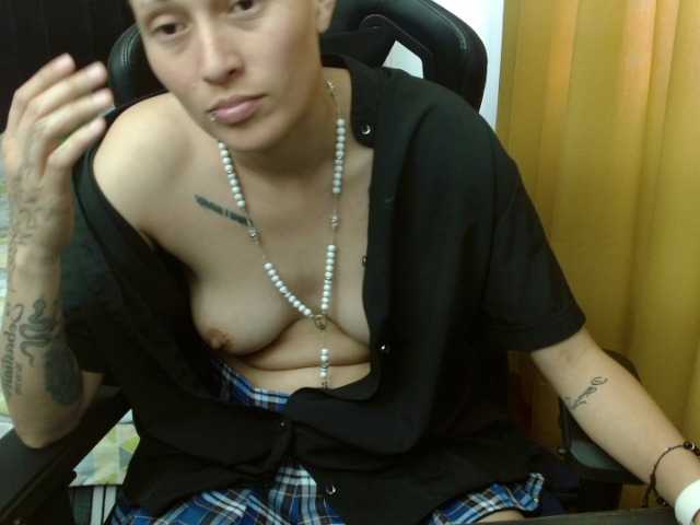 magicjadee live cam on BongaCams