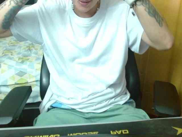magicjadee webcam