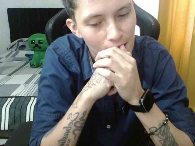 magicjadee webcam