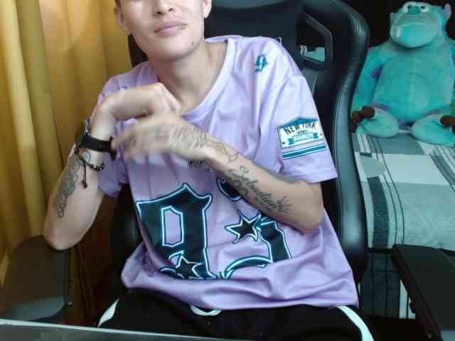 magicjadee webcam