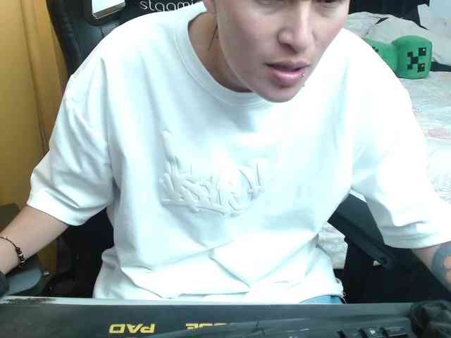 magicjadee webcam