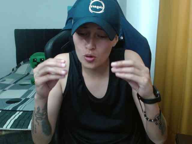 magicjadee webcam