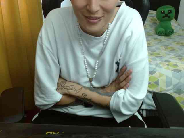 magicjadee webcam