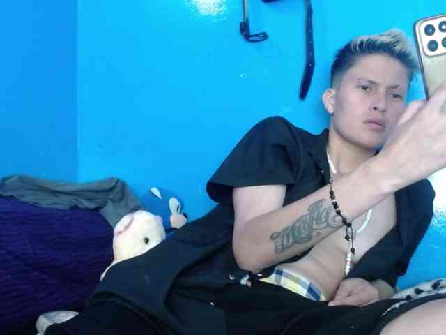 magicjadee webcam