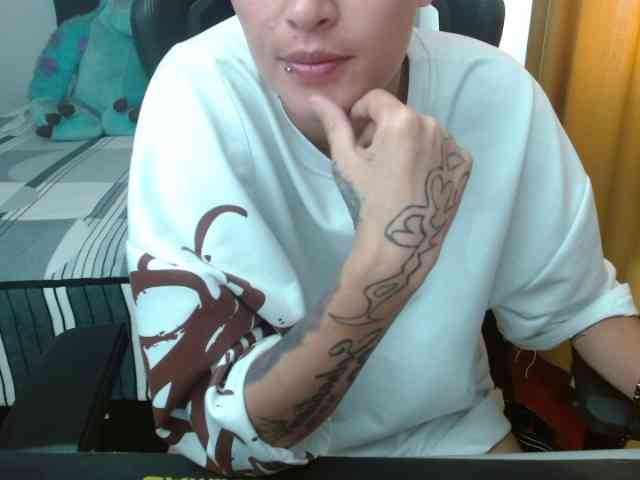 magicjadee webcam