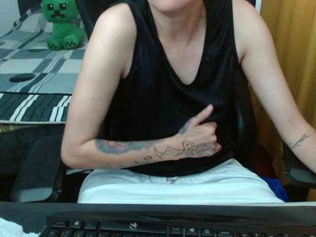 magicjadee webcam