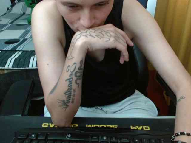 magicjadee webcam