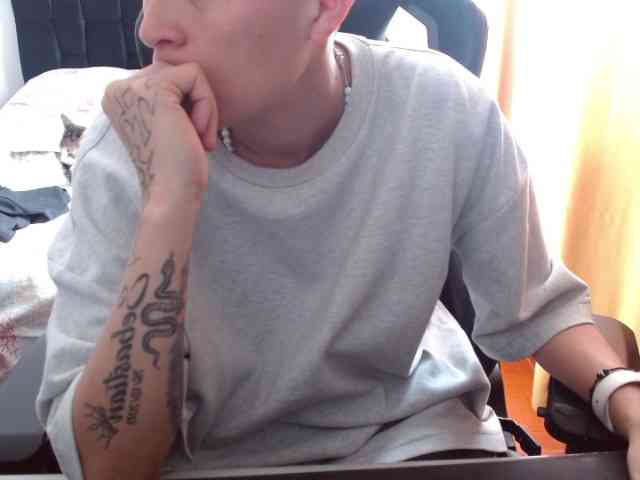 magicjadee webcam