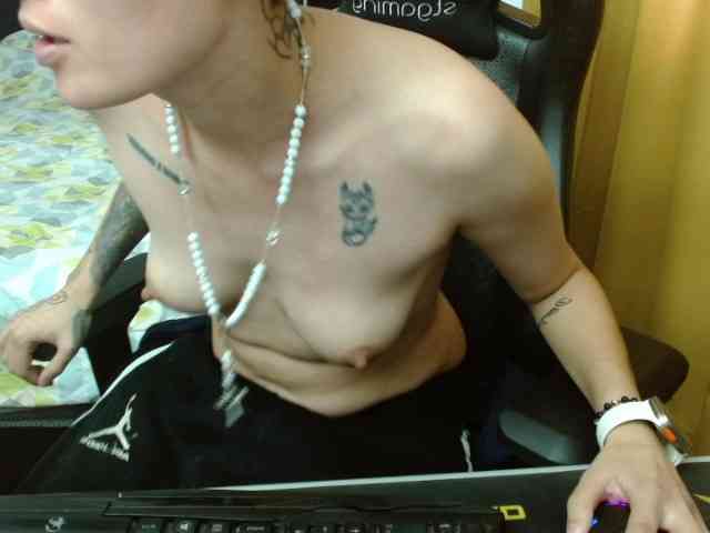 magicjadee webcam