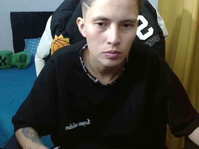 magicjadee webcam