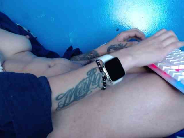 Modelo: magicjadee