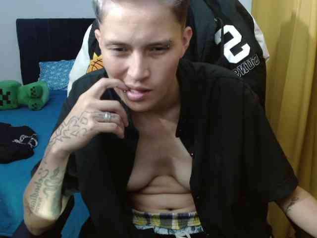 magicjadee webcam