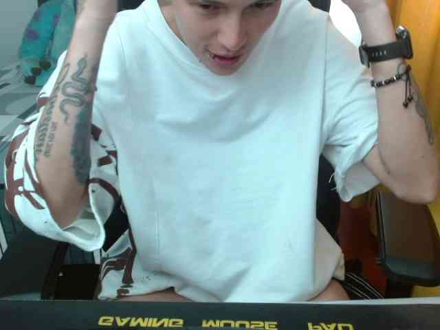 magicjadee webcam