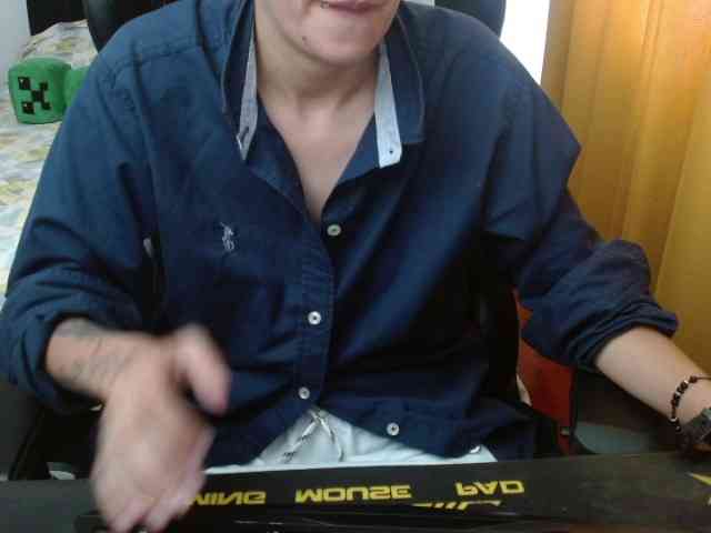 magicjadee webcam