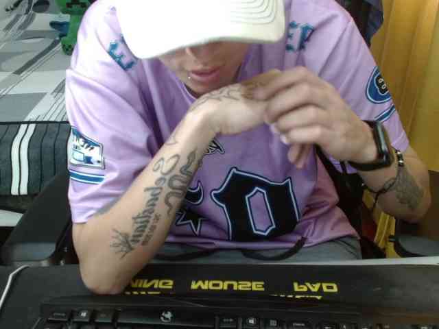 magicjadee webcam