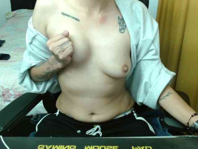 magicjadee webcam