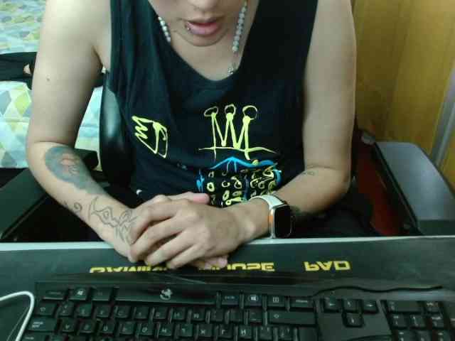 magicjadee webcam
