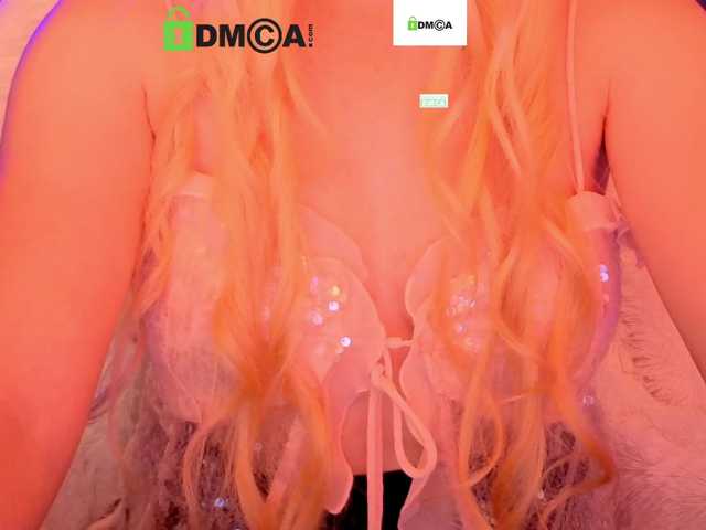 Vika-iz-Prostokvashino live cam on BongaCams