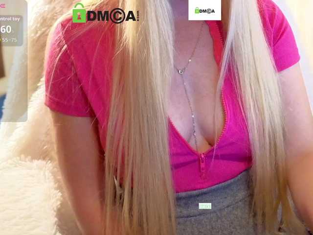 Vika-iz-Prostokvashino live cam on BongaCams