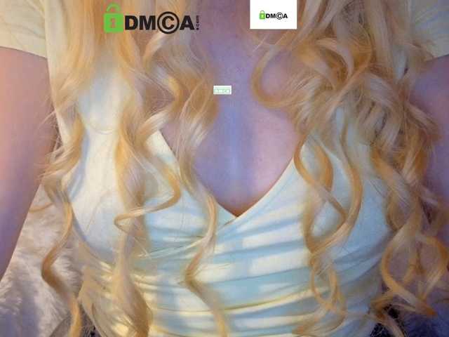 Vika-iz-Prostokvashino live cam on BongaCams