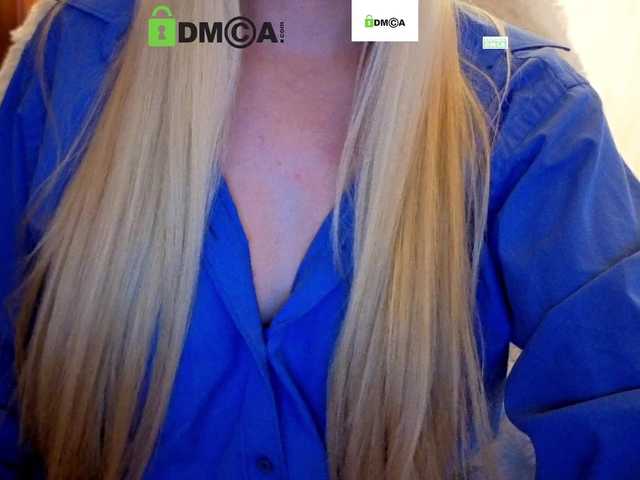Vika-iz-Prostokvashino live cam on BongaCams