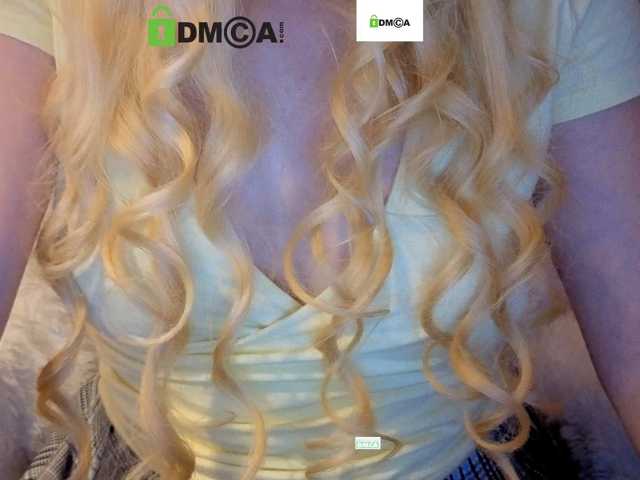 Vika-iz-Prostokvashino live cam on BongaCams