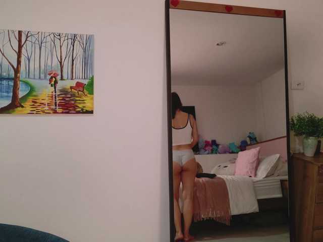 sexy-natty live cam on BongaCams