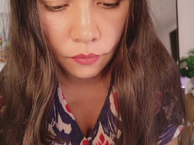 sexy-natty live cam on BongaCams