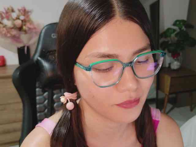 sexy-natty webcam