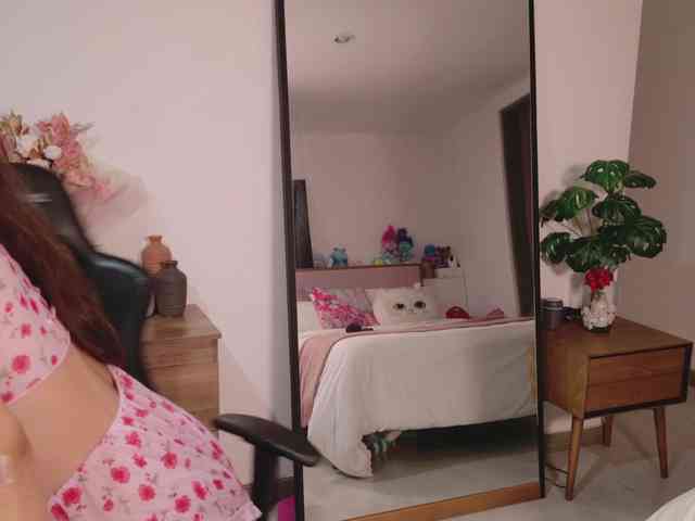 sexy-natty webcam