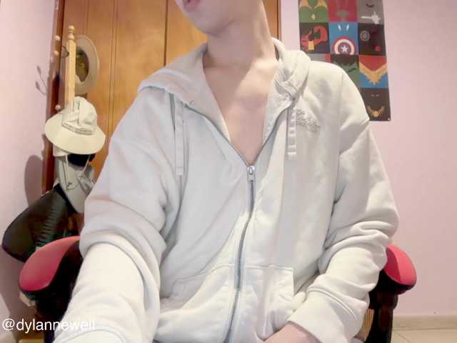 Dylan3xhot