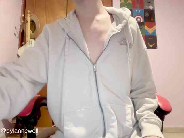Dylan_3xhot