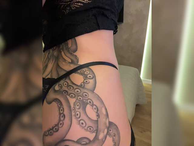 Sexeuphoria live cam on BongaCams