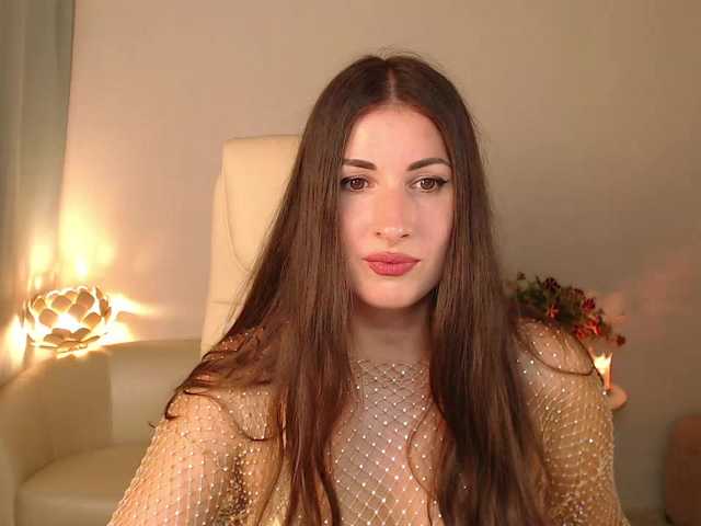 MaryMalory11 live cam on 