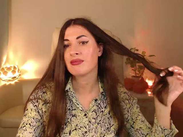 MaryMalory11 live cam on BongaCams