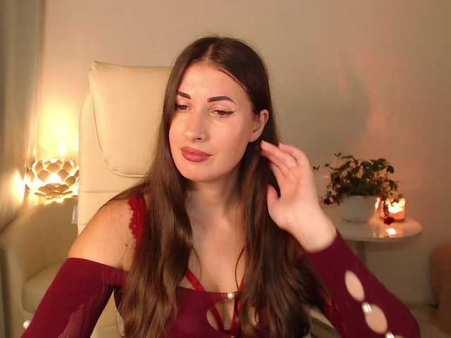 MaryMalory11 live cam on BongaCams