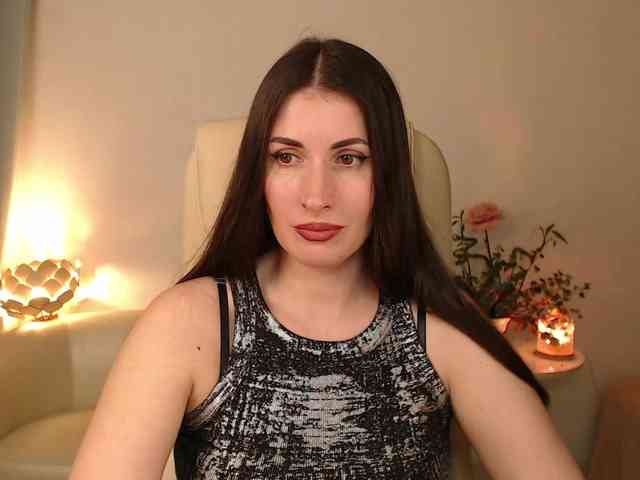 MaryMalory11 webcam